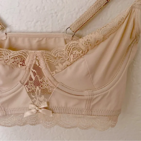 Cream Satin Lace Bra Bustier, Size XS - Picture 2 of 3